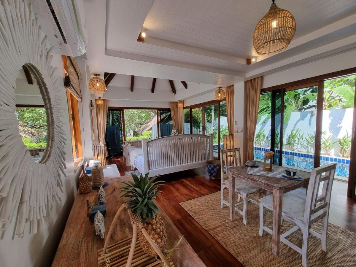 Soul Villas - Beachfront Private Pool Villas, Phuket Nature Retreat Panwa Beach Exterior foto