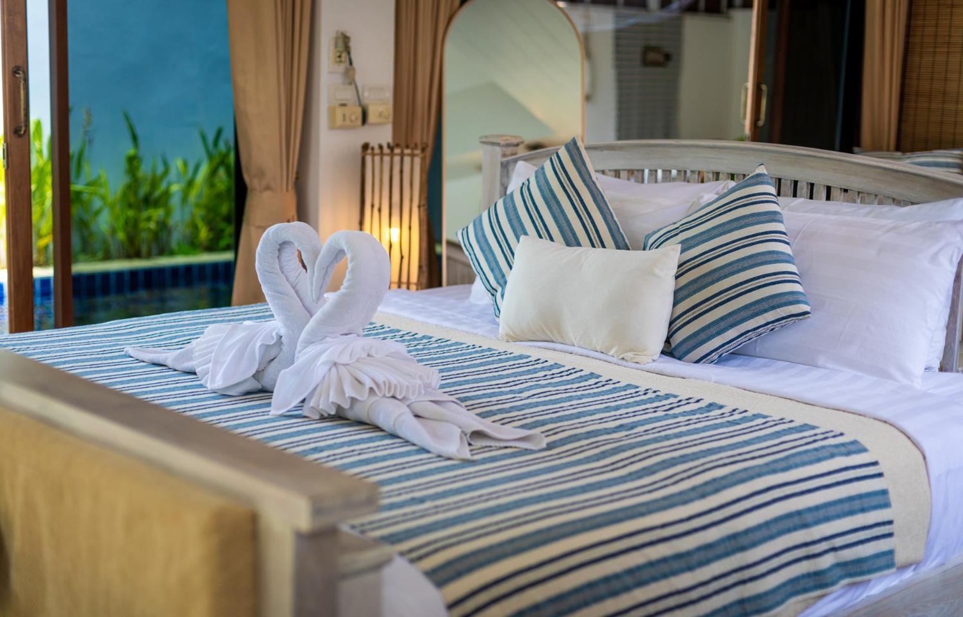 Soul Villas - Beachfront Private Pool Villas, Phuket Nature Retreat Panwa Beach Exterior foto