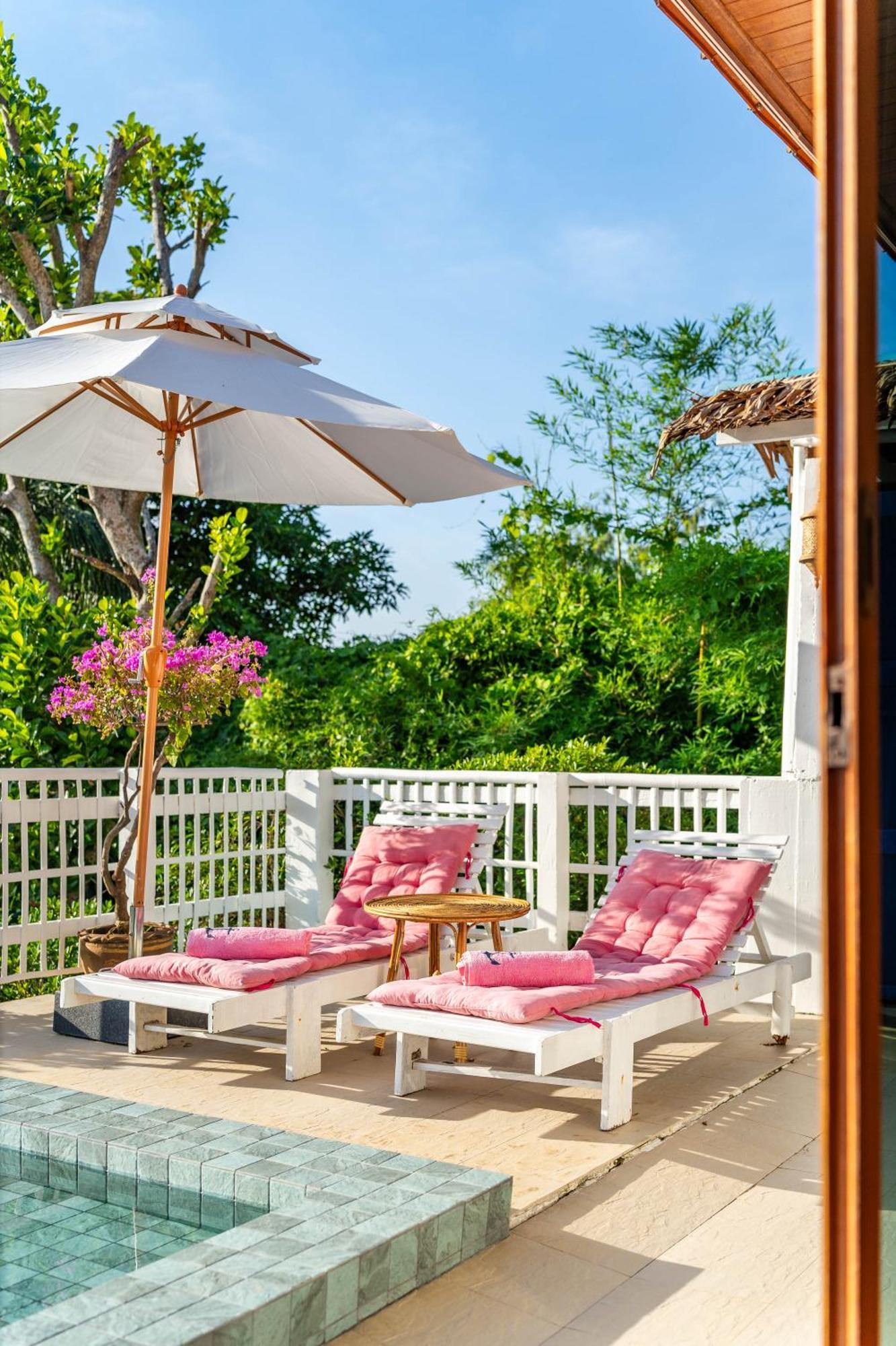Soul Villas - Beachfront Private Pool Villas, Phuket Nature Retreat Panwa Beach Exterior foto