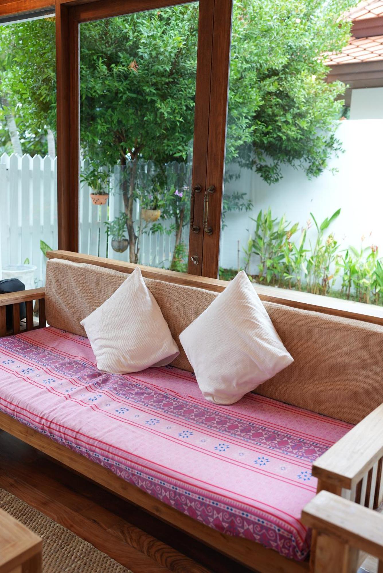 Soul Villas - Beachfront Private Pool Villas, Phuket Nature Retreat Panwa Beach Exterior foto